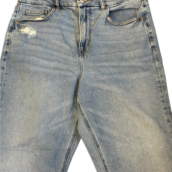 American Eagle Curvy Mom Light Blue Jeans Size 12 S - Picture 2 of 7